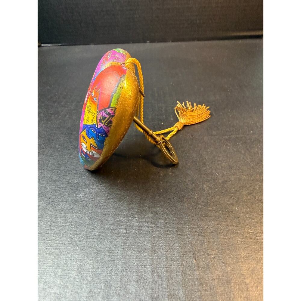 Laurel Burch Art Hearts Demdaco Decor Multicolored Cats Gold with Key Stand - Picture 3 of 10